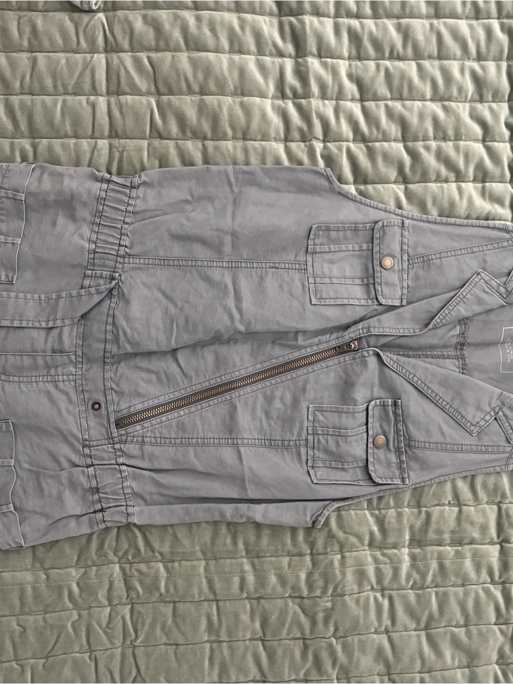 Women Light olive green Utility Shorts with Front Zip